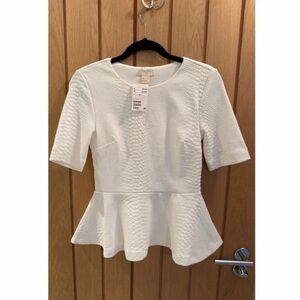 H&M White Textured Peplum Top